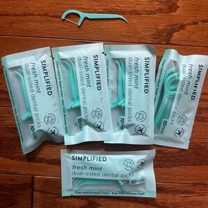 Simplified Fresh Mint Dental Picks